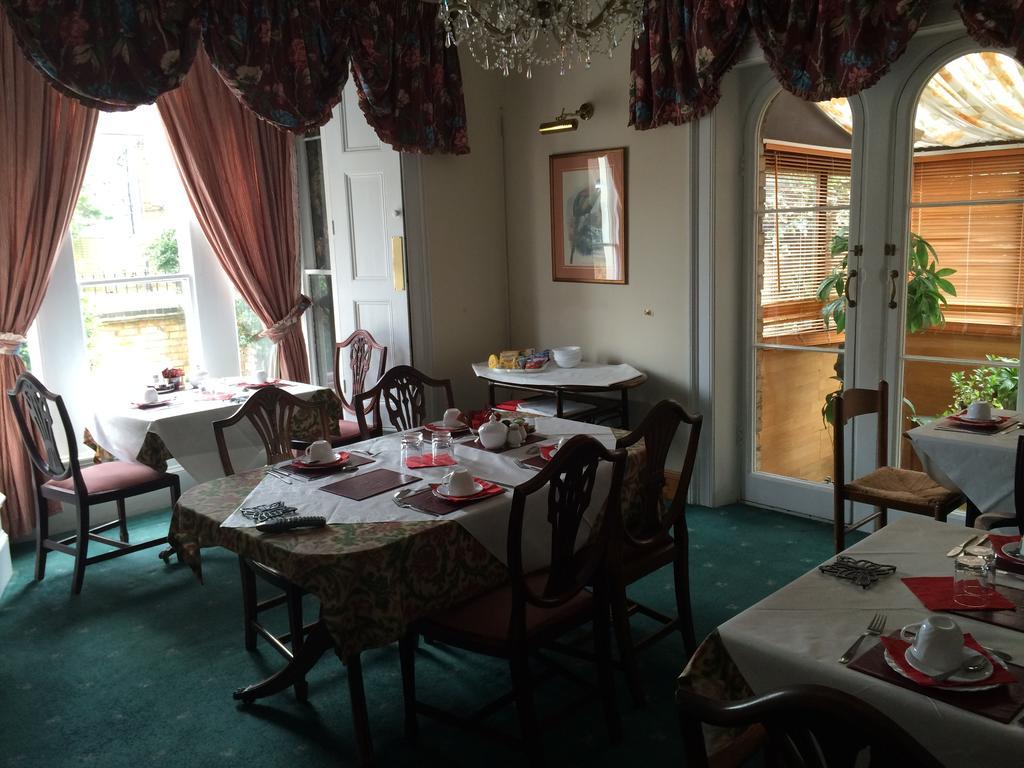 Charlotte House Hotel 피터버러 외부 사진