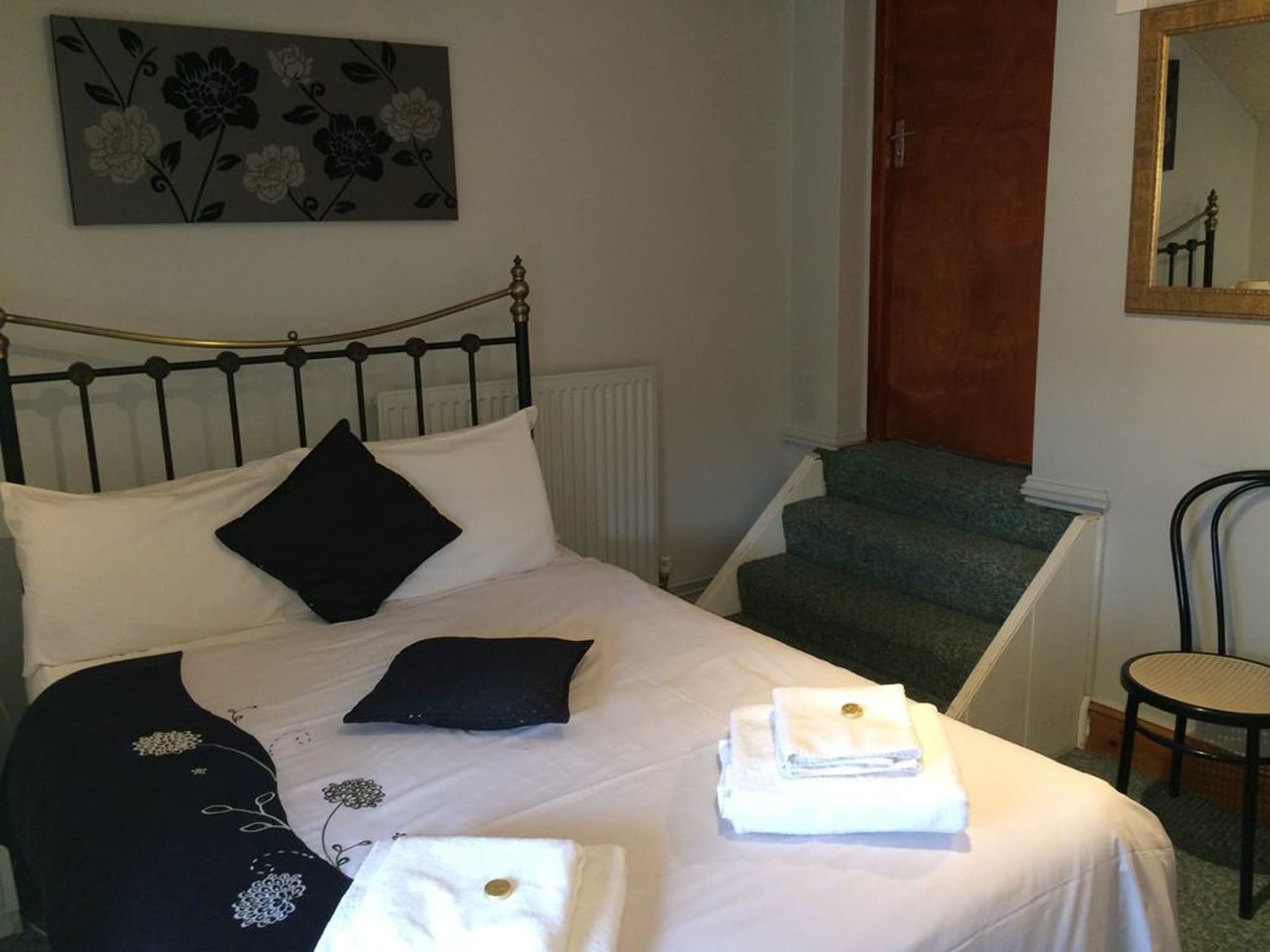 Charlotte House Hotel 피터버러 외부 사진